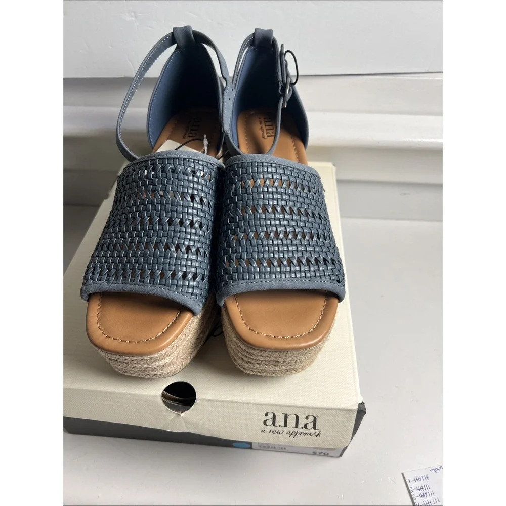 NIB Espadrilles Denim Blue  Size 9 M A New Approach‎ A.N.A. Style Ana Lisa $70